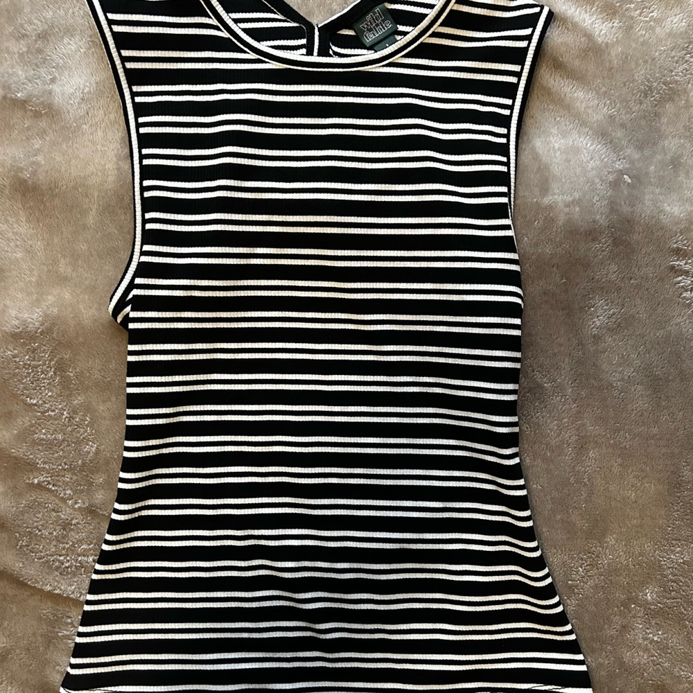 Black and white top with an open back